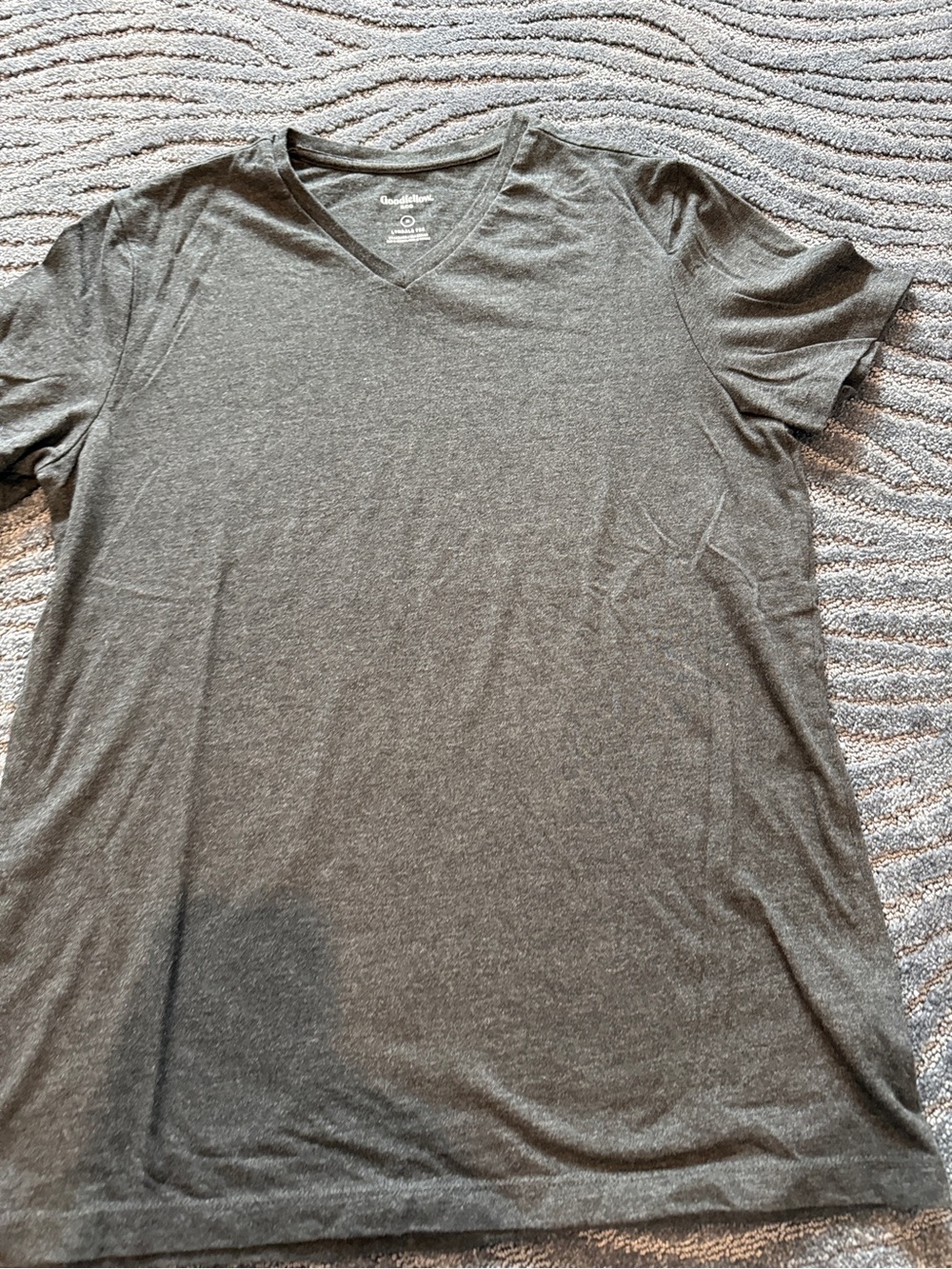 Charcoal grey men’s v neck t shirt